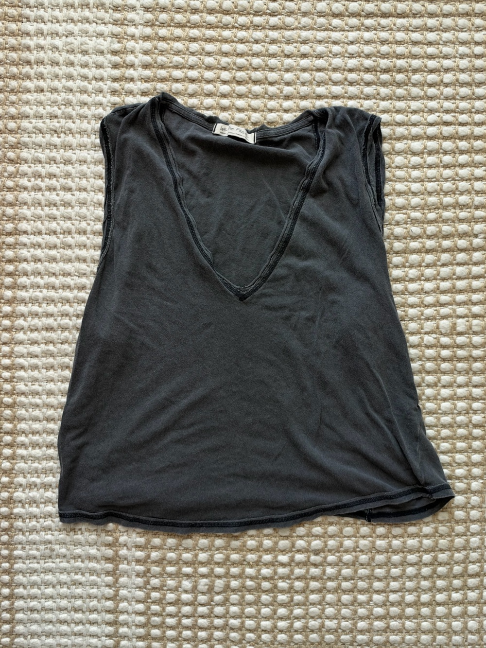 Free People Black V-Neck Sleeveless Tank Top